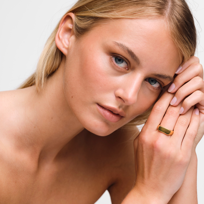 Alix Signet Ring