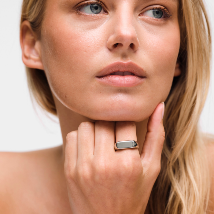 Alix Signet Ring