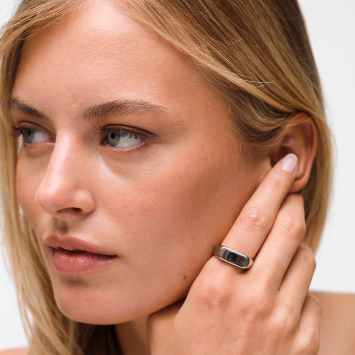 Alix Signet Ring