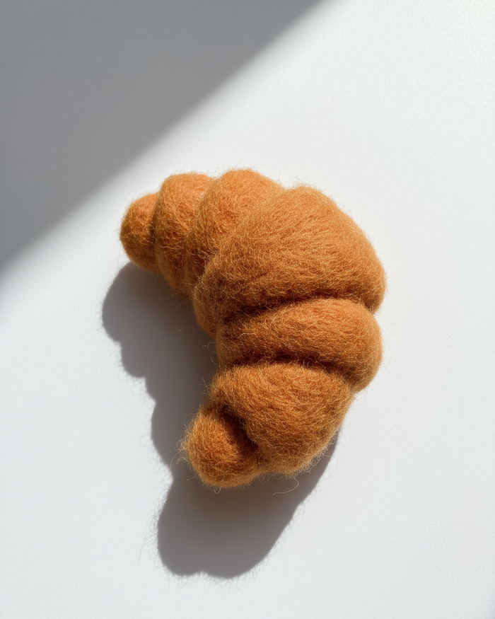 Butter Croissant Wool Magnet - Woobbi