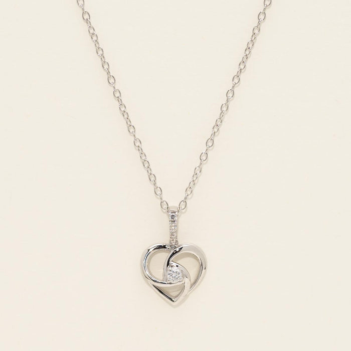 Diamond Heart Necklace in Sterling Silver (1/10ct tw)