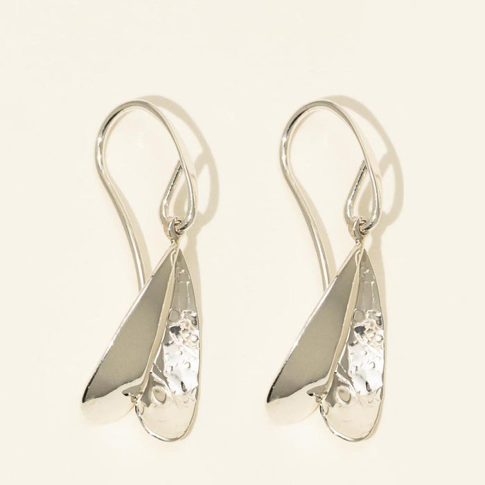 E.L. Designs Dreamy Drop Earrings in Sterling Silver
