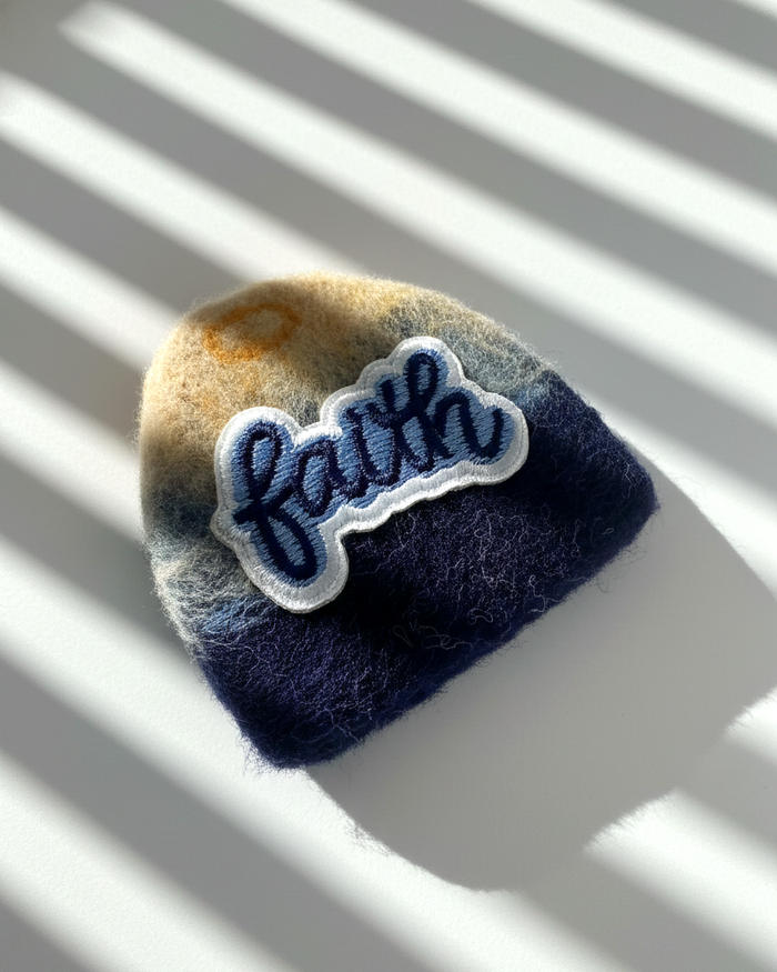 Faith Patch Wool Magnet - Woobbi
