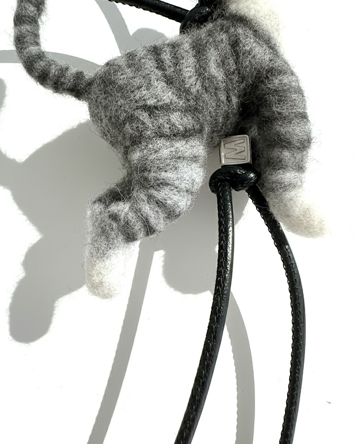 Gray Tabby Cat Wool Charm - Woobbi