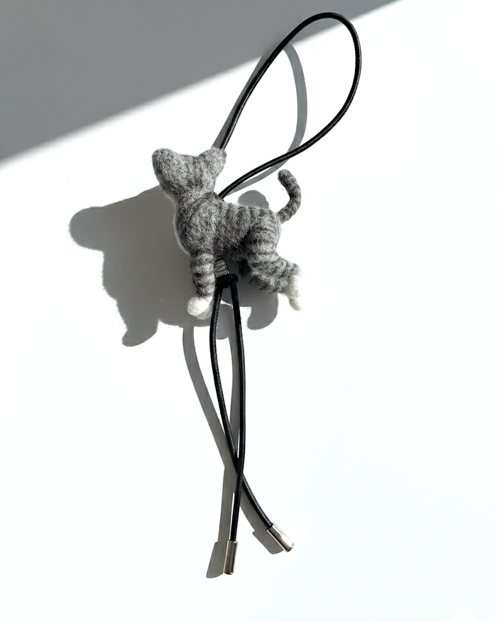 Gray Tabby Cat Wool Charm - Woobbi