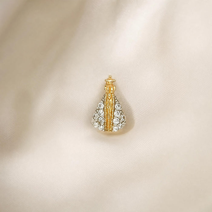 Our Lady Mantle White Gold Pendant in 18K Gold