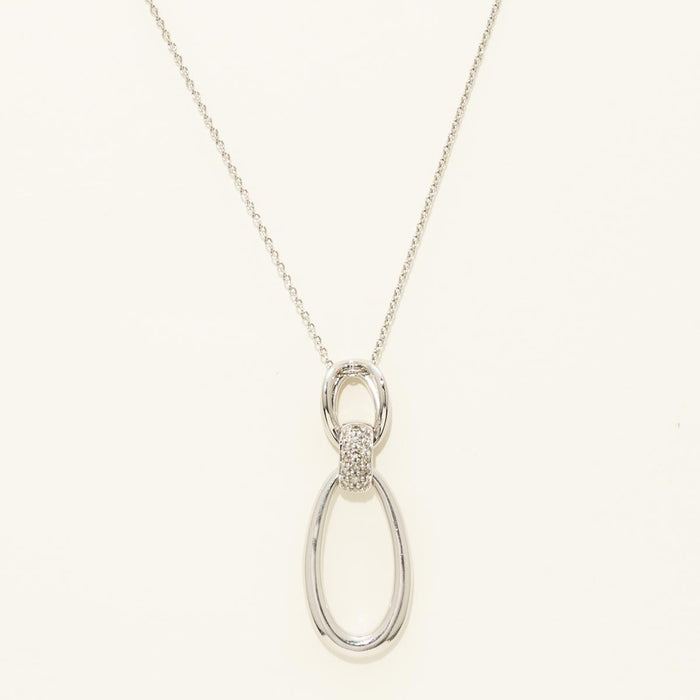 Oval Link Fashion Necklace in Sterling Silver with Diamonds (1/10ct tw)