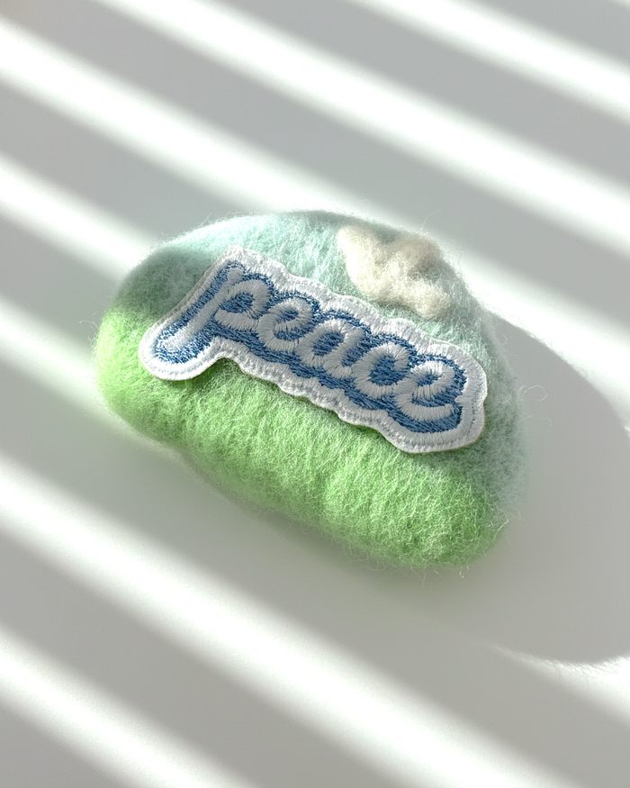 Peace Patch Wool Magnet - Woobbi