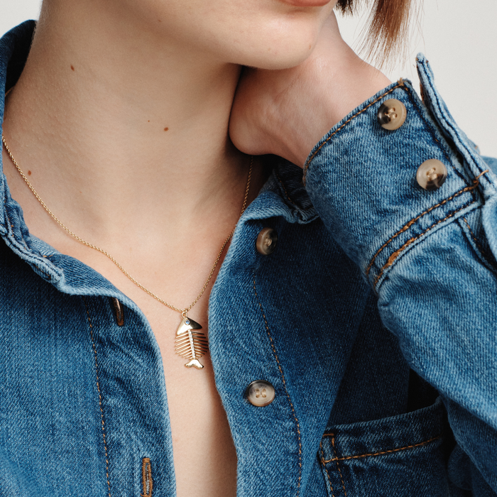 Pesce Fish Necklace - Gold