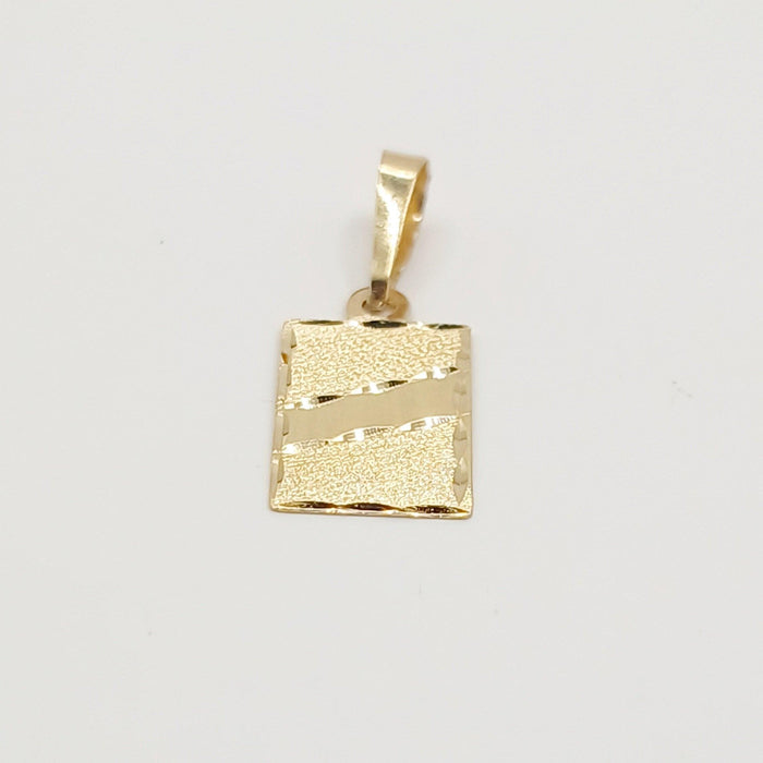Plaquinha Filigree Pendant in 18K Gold