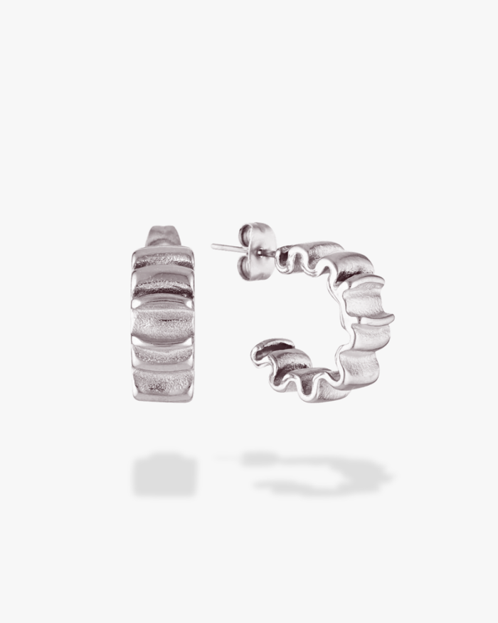 Poppy Wrinkle Earrings (Silver)