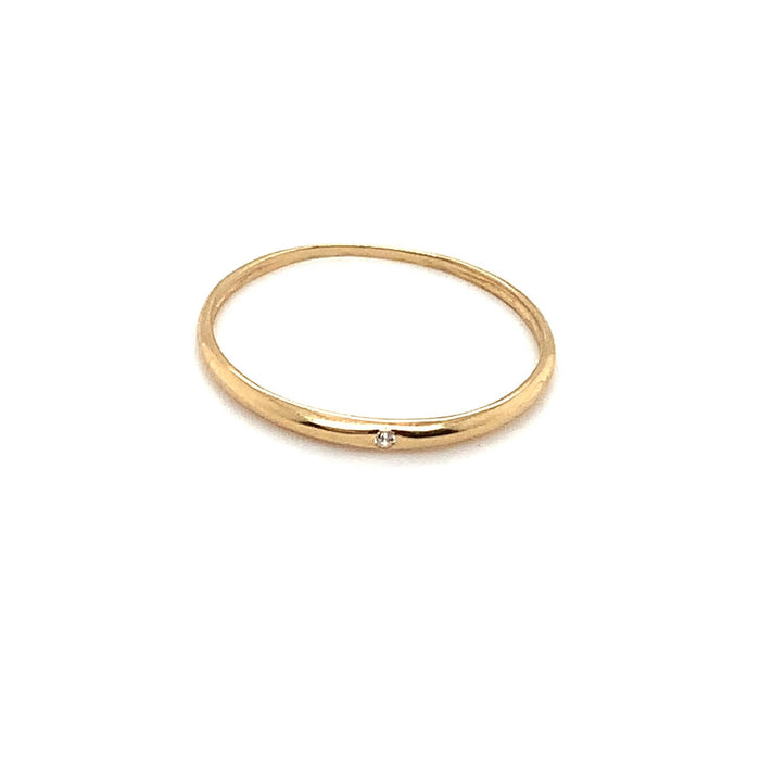 Ring with Crystal Cubic Zirconia in 18K Gold