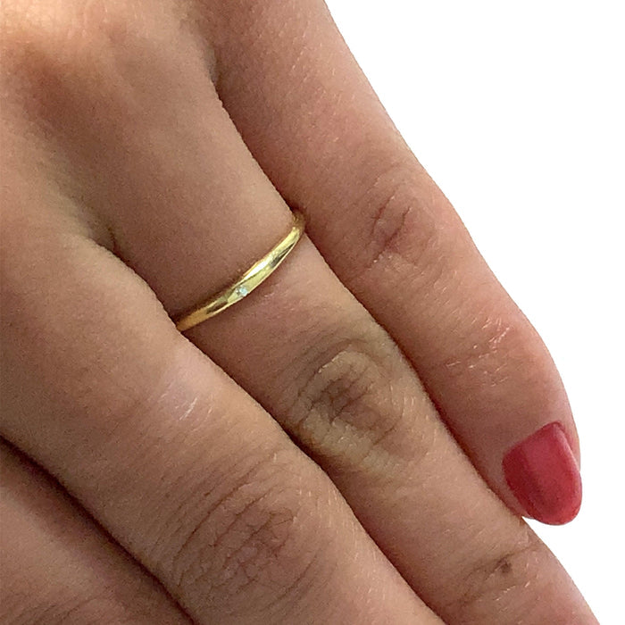 Ring with Crystal Cubic Zirconia in 18K Gold