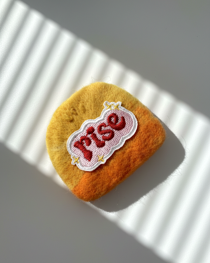 Rise Patch Wool Magnet - Woobbi