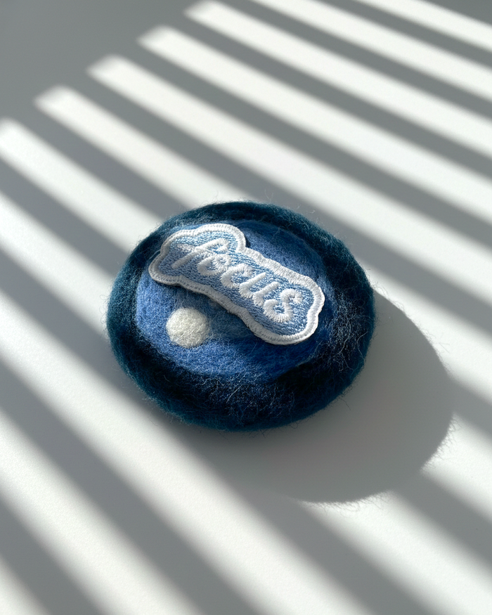 Round Shaped Magnet with Focus Patch - Woobbi