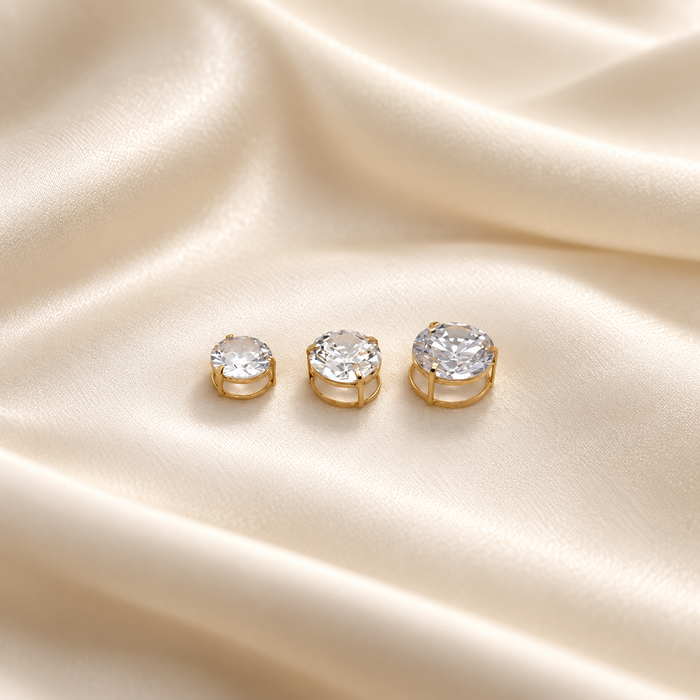 Solitaire Pendant with Cubic Zirconia in 18K Gold