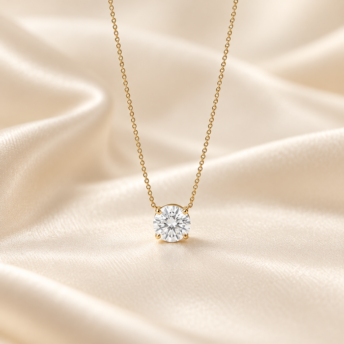 Solitaire Pendant with Cubic Zirconia in 18K Gold