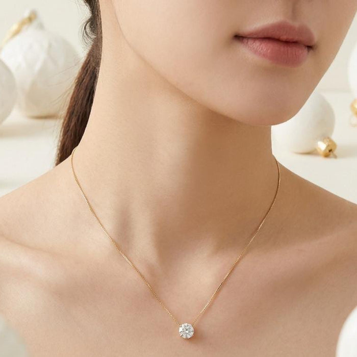 Solitaire Pendant with Cubic Zirconia in 18K Gold