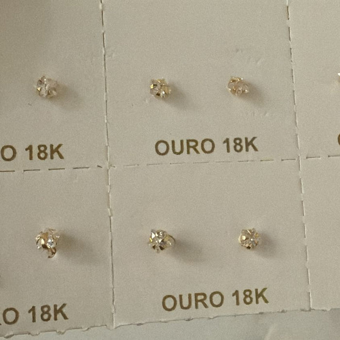 Star with Cubic Zirconia Earrings in 18K Gold