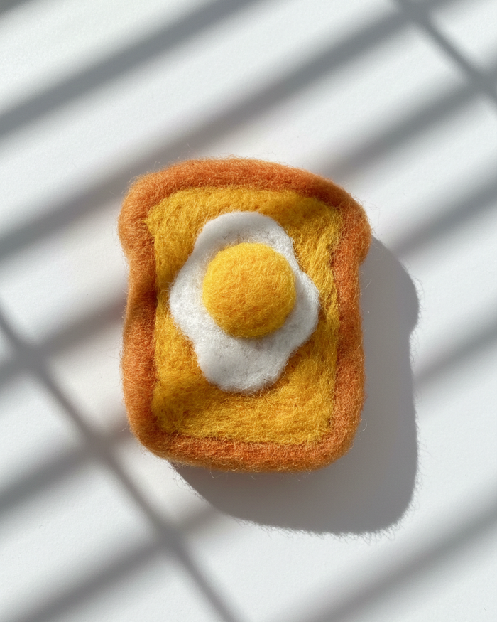 Sunny Egg Toast Wool Magnet - Woobbi
