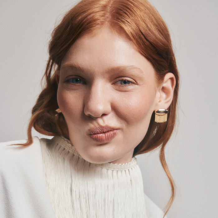 Sway Studs Earring - Gold
